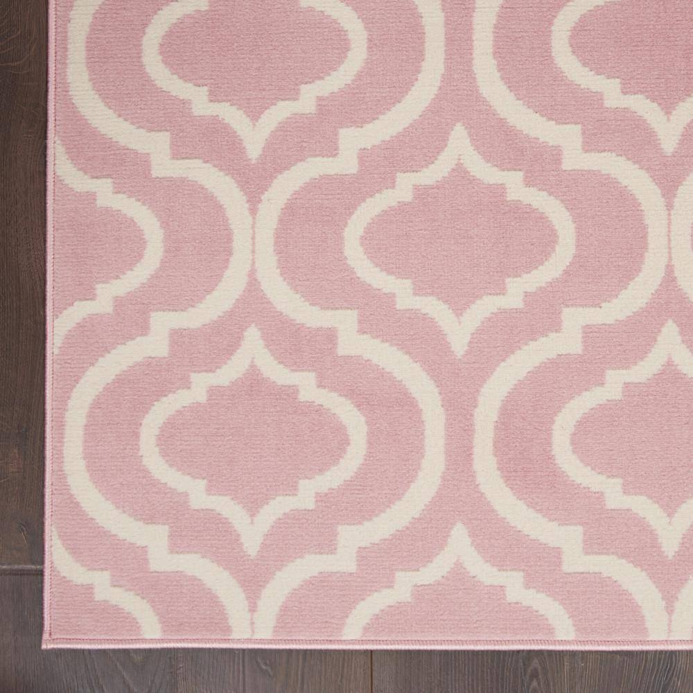 Pink Trellis Pattern Rectangular Synthetic Area Rug 5'3" x 7'3"