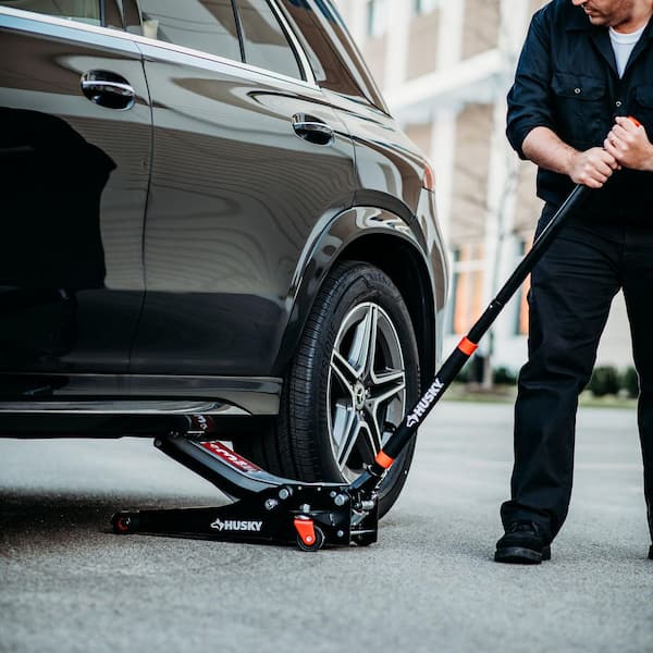 Husky 3-Ton Low Profile Floor Jack with Quick Lift HD00120N-HV-TH