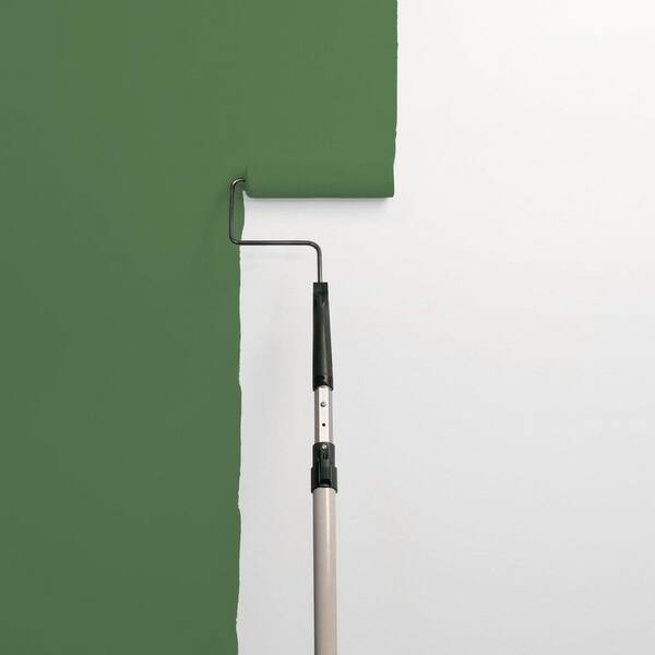 Glidden Premium 1 gal. PPG1131-7 Clover Leaf Flat Interior Latex