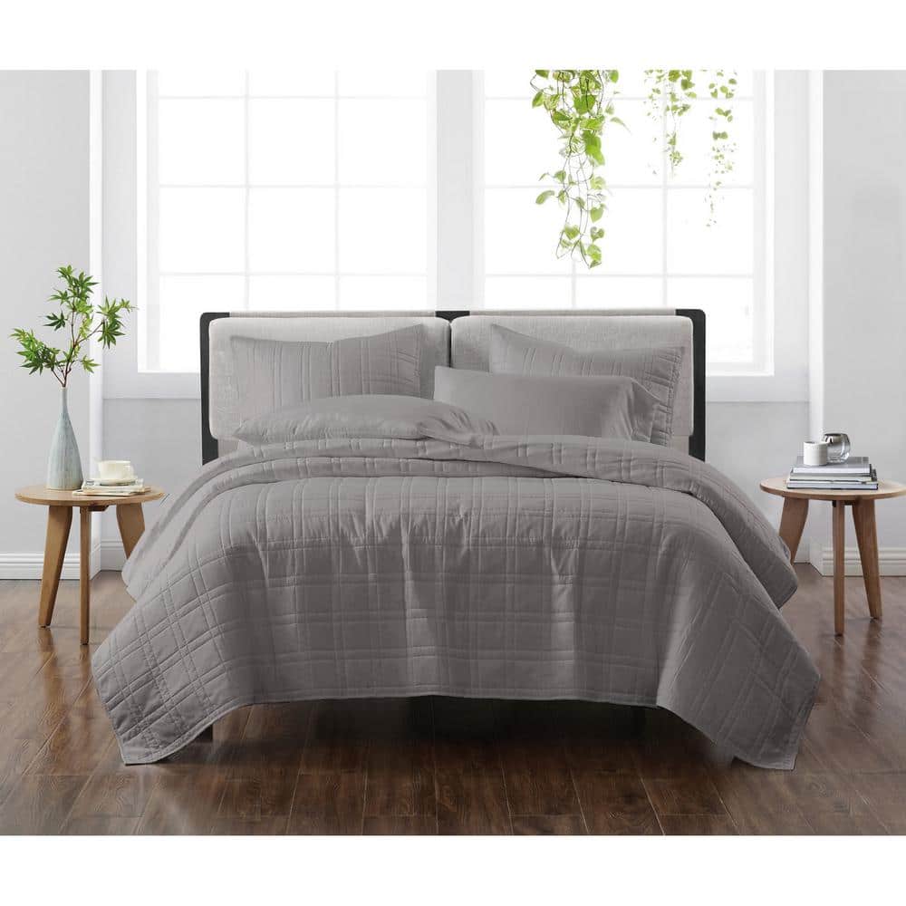 Gray Full Microfiber Reversible Quilt Set
