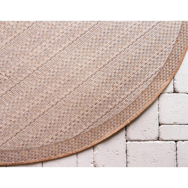 Unique Loom Outdoor Checd Light, Light Brown Round Rug