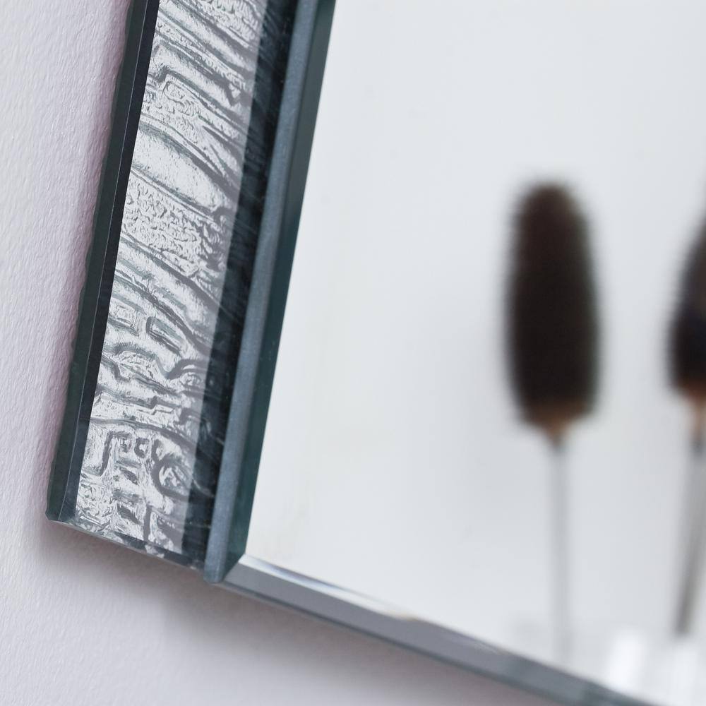 Medium Frameless Rectangular Bathroom Vanity Mirror