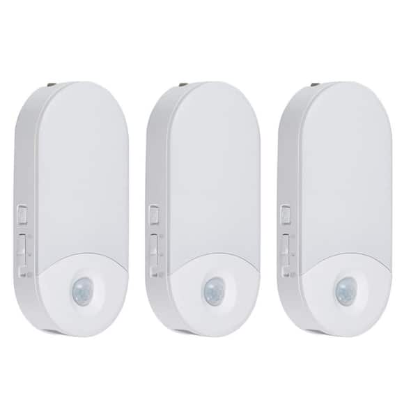 Westinghouse 4-In-1 Rechargeable Power Failure LED Night Light (3-Pack)