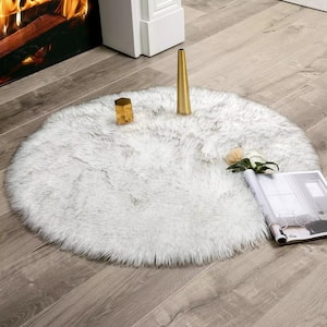 Sheepskin Faux Furry White/Gray Cozy Rugs 3 ft. x 3 ft. Round Area Rug