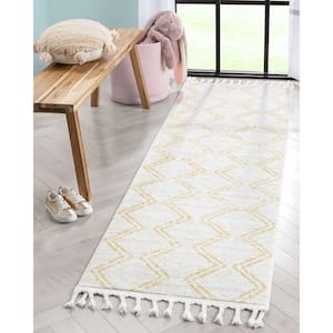 Kennedy Reeve Modern Chevron Kids Yellow Ivory 2 ft. 3 in. x 7 ft. 3 in. Runner Area Rug