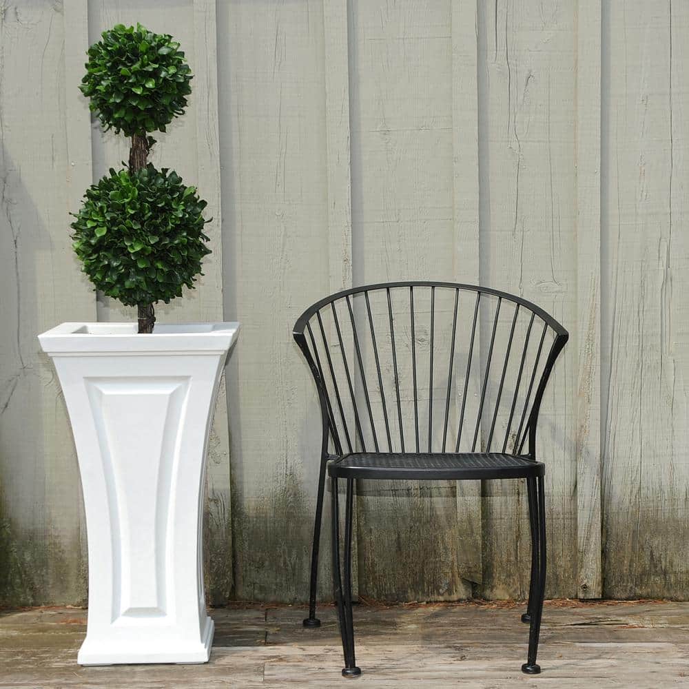 Cambridge Tall White Polyethylene Outdoor Planter