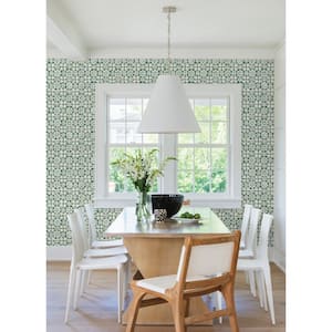 Izeda Green Floral Tile Matte Non-Pasted Non-Woven Wallpaper Sample