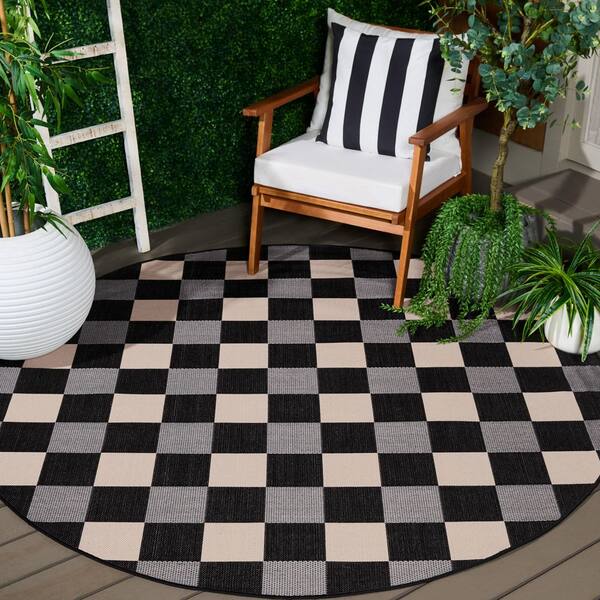 Courtyard 7 ft. x 7 ft. Black/Beige Check Round Rug