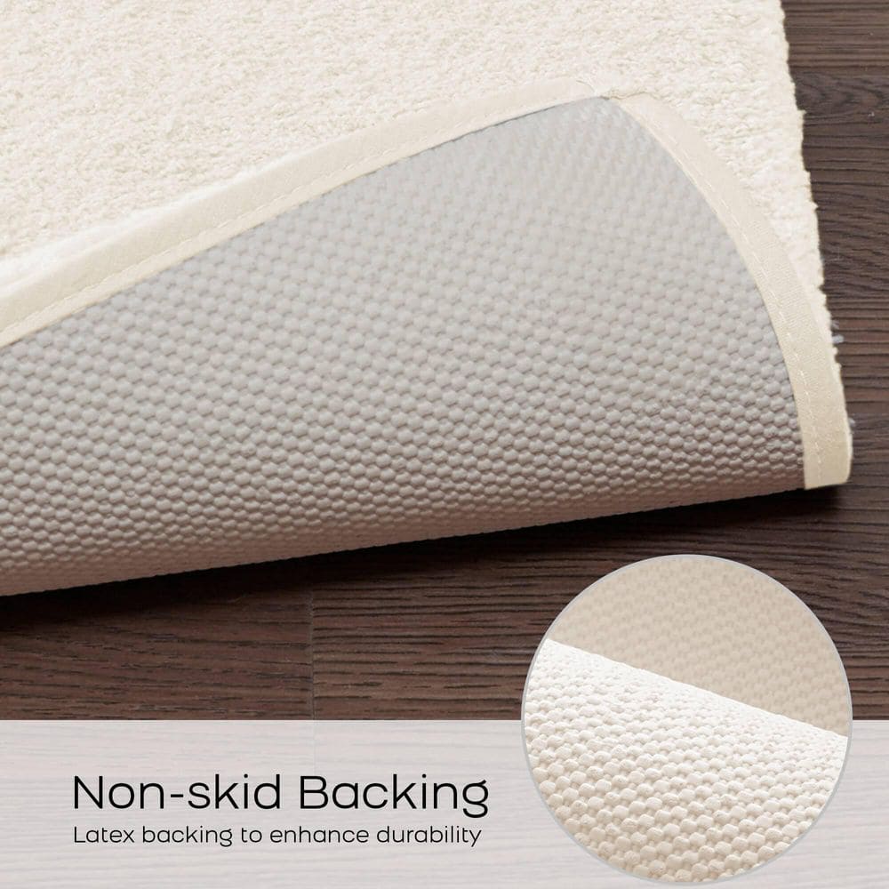 Off-White Tufted Microfiber Contour Bath Rug