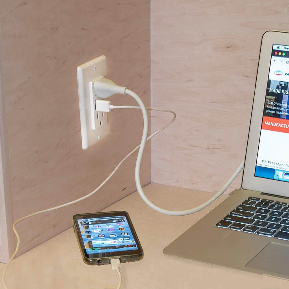 White Thermoplastic Tamper-Resistant Duplex Outlet with USB Ports