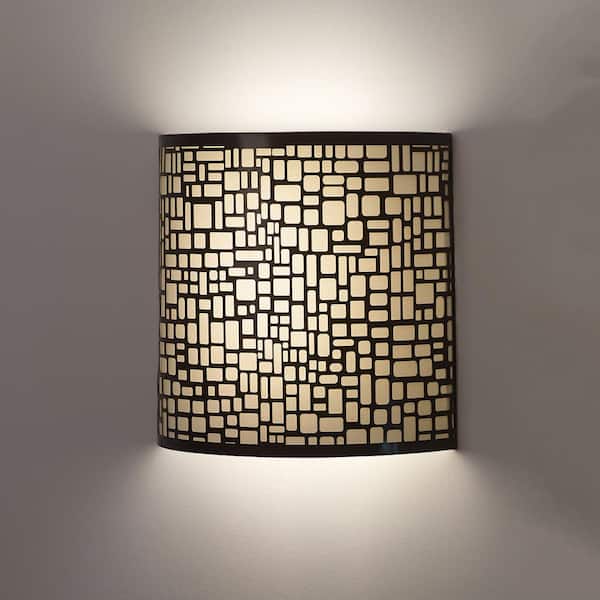 https://images.thdstatic.com/productImages/7a0e9331-d579-4a80-aaaf-9fb065c58142/svn/brown-and-beige-it-s-exciting-lighting-wall-sconces-iel-2901-44_600.jpg