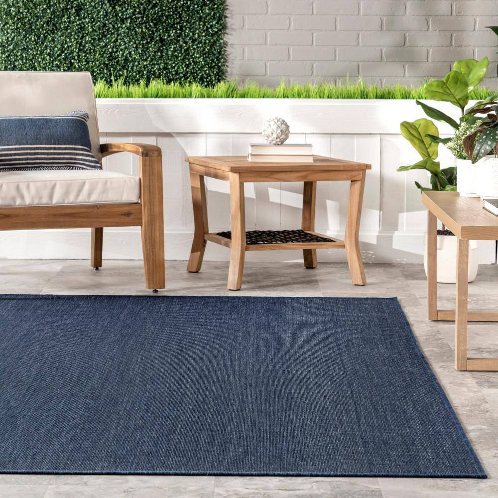 Navy Synthetic 5' x 8' Reversible Indoor/Outdoor Area Rug