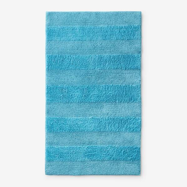 The Company Store Aruba Blue 21 in. x 34 in. Cotton Reversible Bath Rug