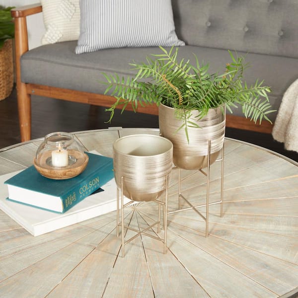 Litton Lane 12 in., 9 in. Silver Metal Table Top Planter with Removable Stand (2- Pack)