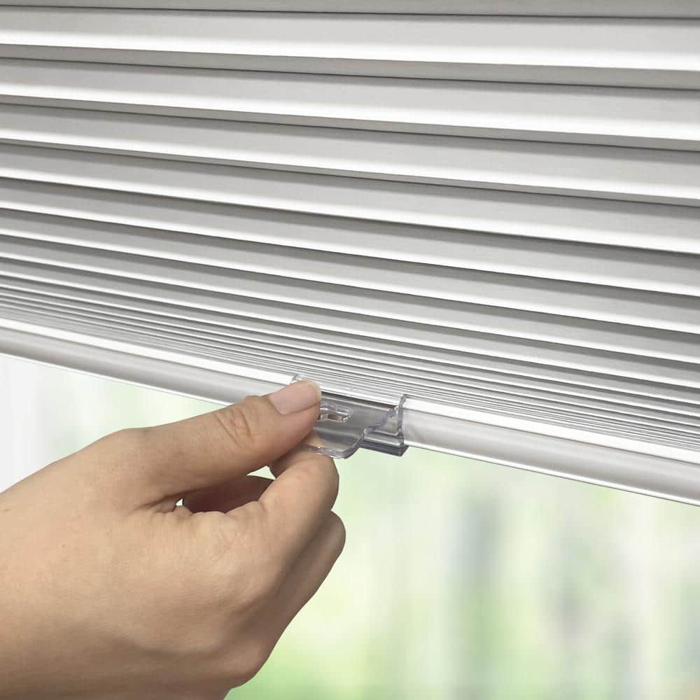 23-inch White Cordless Fabric Cellular Room Darkening Shade