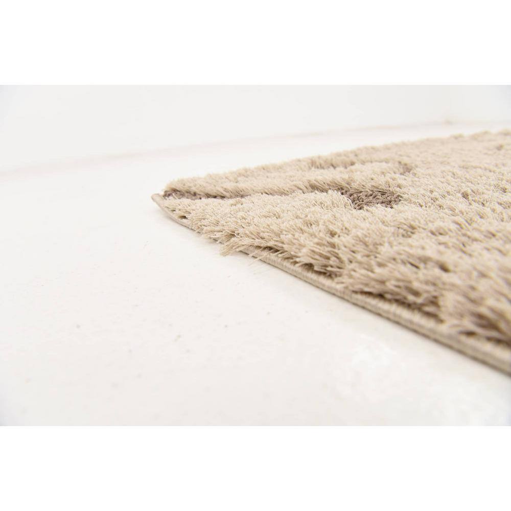 Light Brown Floral Shag Synthetic Area Rug 5' x 8'
