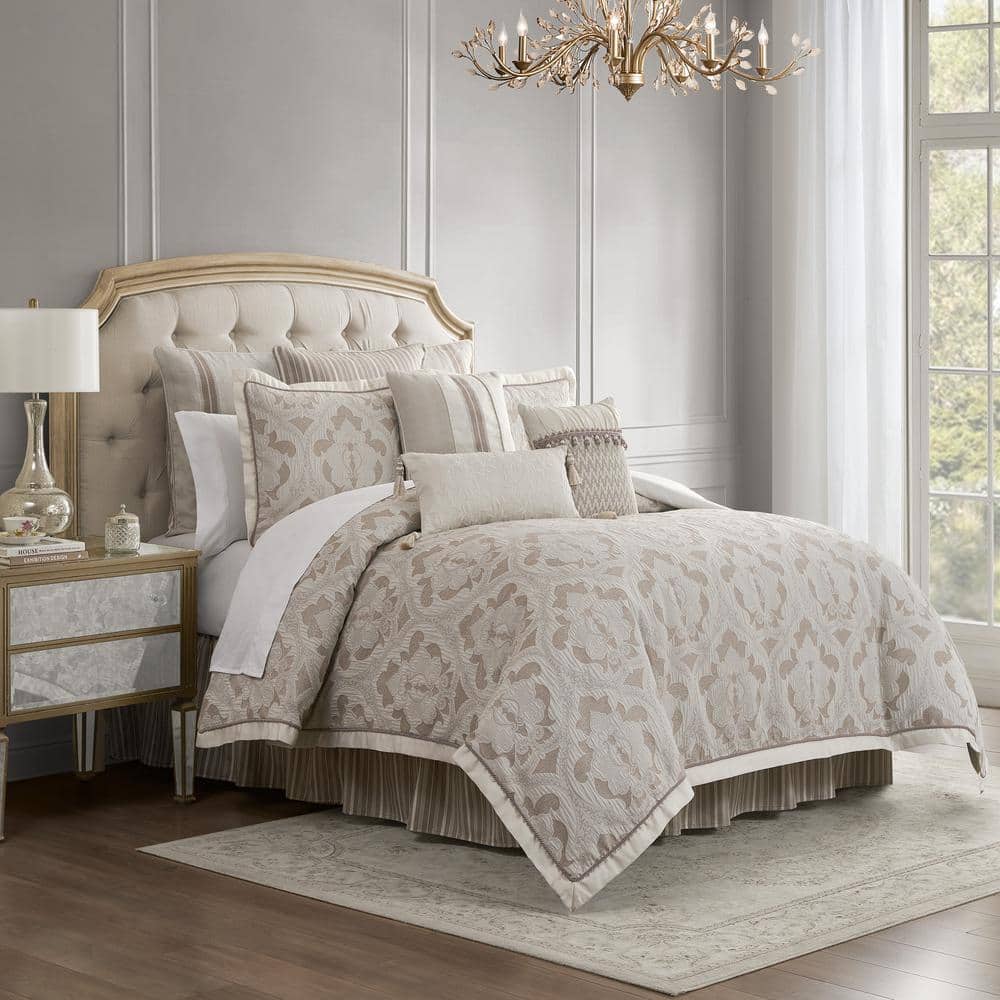 Ivory Damask Queen Comforter Set with Ruffled Bedskirt