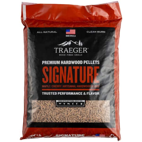 Traeger 20 lb. Bag Signature Blend All-Natural Wood Grilling Pellets