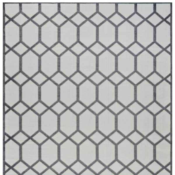 Beige, Gray 5 ft. x 7 ft. Woven Geometric Polypropylene Rectangle Indoor/Outdoor Area Rug