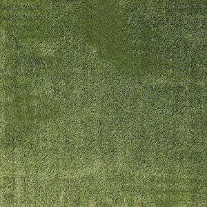Emerald Green Precut Turf 7.5 ft. x 10 ft. Artificial Grass Rug