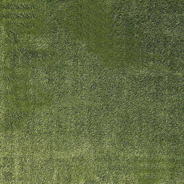 MSI Take Home Turf Sample - 4 in. x 4 in. Emerald Green Precut Artificial Grass Rug