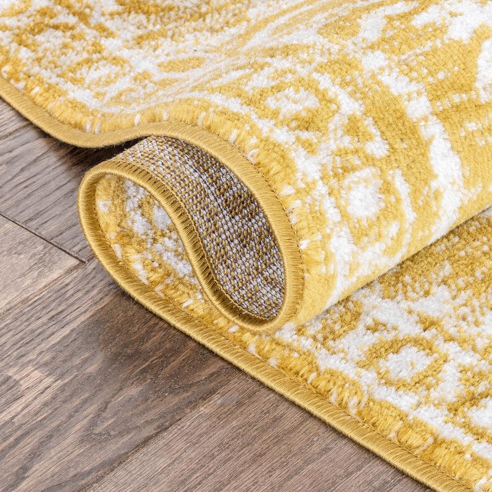 Dazzle Gold and White Floral Synthetic Area Rug, 3'11" x 5'3"