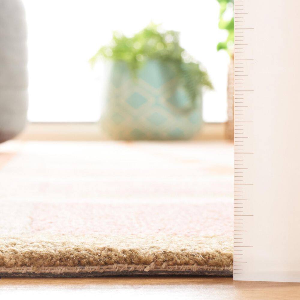 Handmade Pink and Beige Geometric Wool Area Rug, 5' x 8'