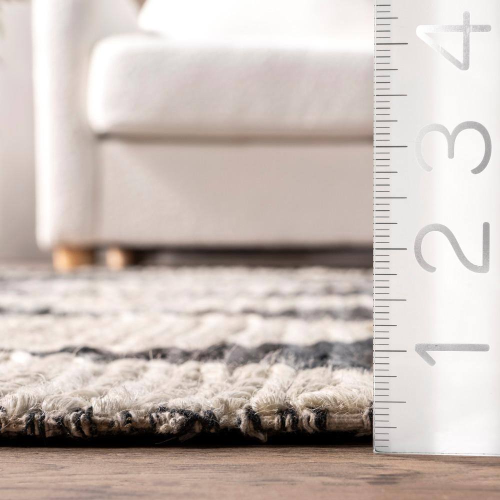 Charcoal and White Diamond Striped Cotton Area Rug, 8' x 10'