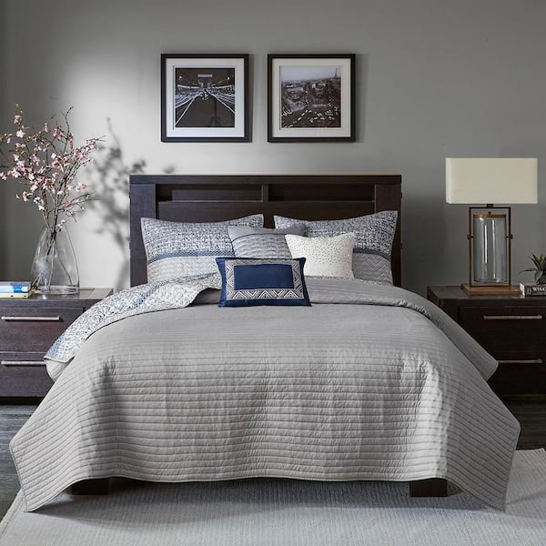 Melody 6-Piece Navy Microfiber Full/Queen Quilt Set