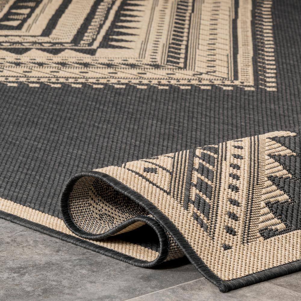 Landry Aztec Charcoal 2x8 Feet Prism Pattern Area Rug