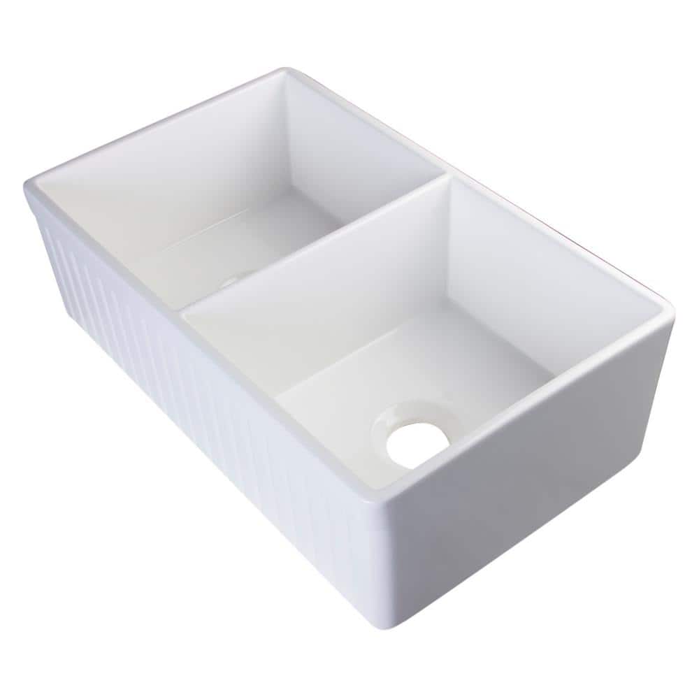 White 32.75'' Double Bowl Fluted Fireclay Farmhouse Sink