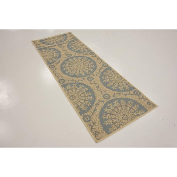 Outdoor Medallion Beige 2' 2 x 6' 0 Runner Rug