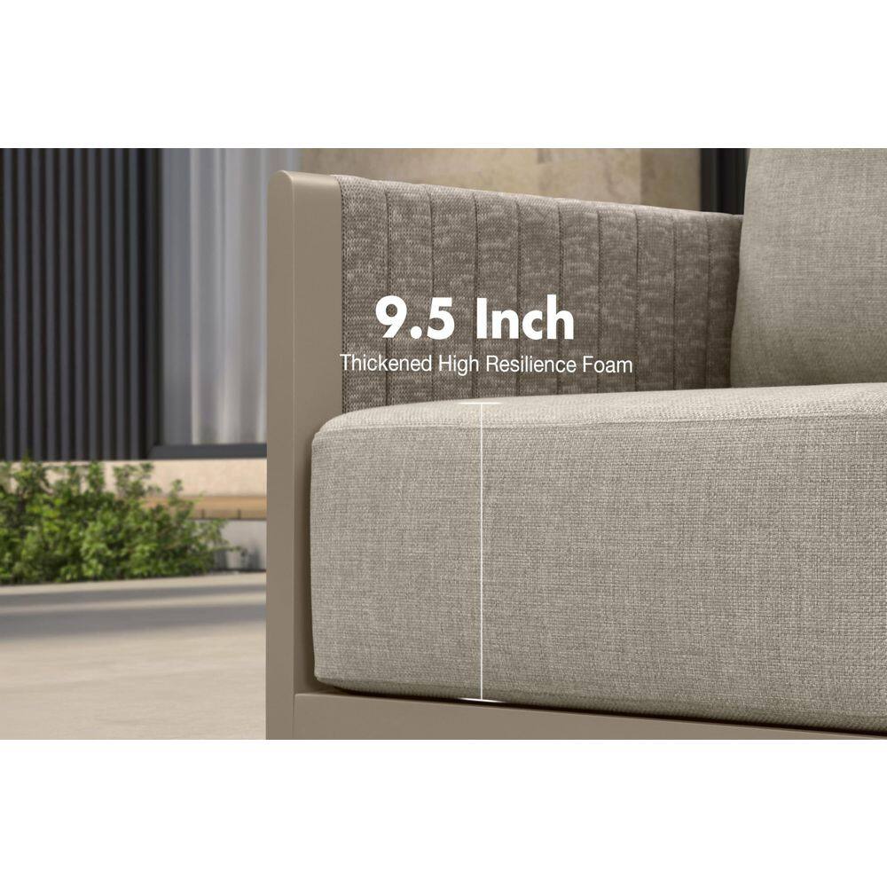 Close-up of the 9.5-inch thick high resilience foam cushion.