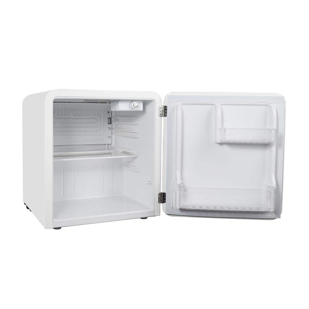 Magic Chef 1.6 cu ft White Retro Mini Fridge