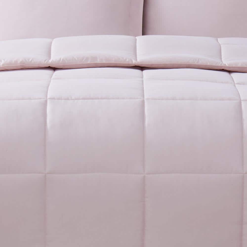 Blush King Reversible Down Alternative Microfiber Comforter Set