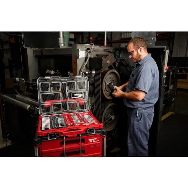 Milwaukee - 3/8 in. and 1/4 in. Drive SAE/Metric Ratchet and Socket Mechanics Tool Set with PACKOUT Case (106-Piece)