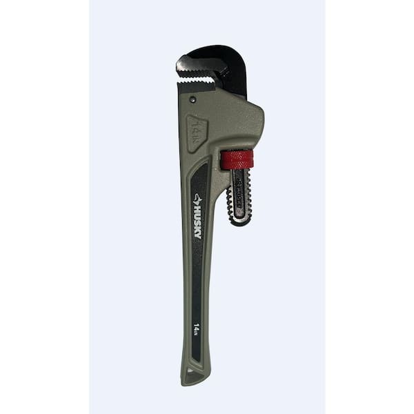 Husky 14 in. Aluminum Pipe Wrench