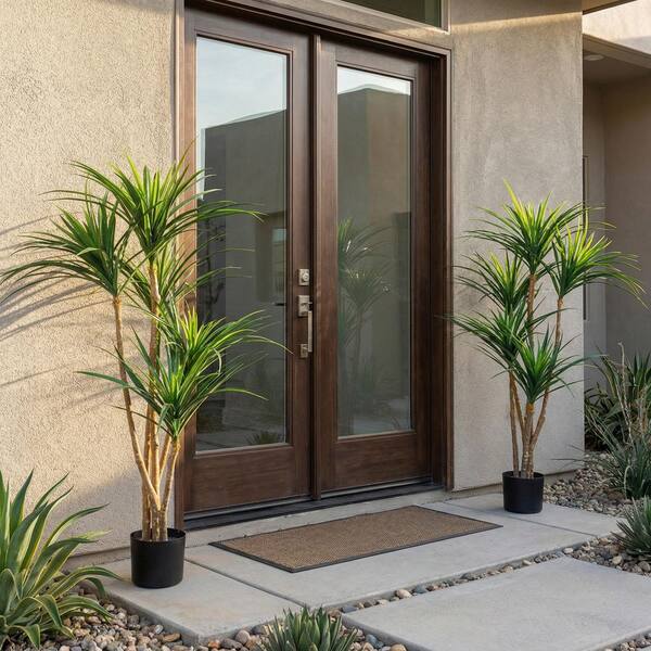 Pure Garden 51 in. Green Artificial Yucca Trees (Set of 2) 50