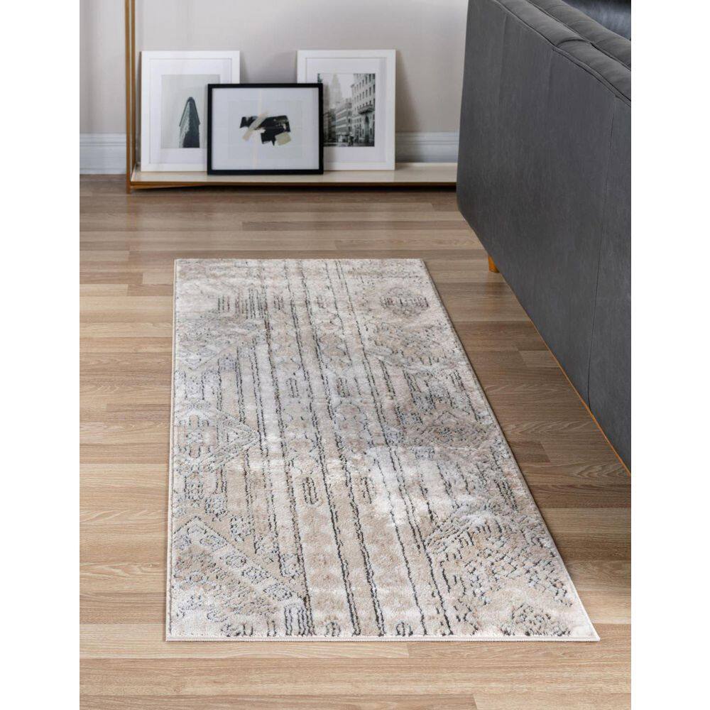 Ivory and Tan Geometric Indoor Runner Rug 2' 2" x 6' 1"