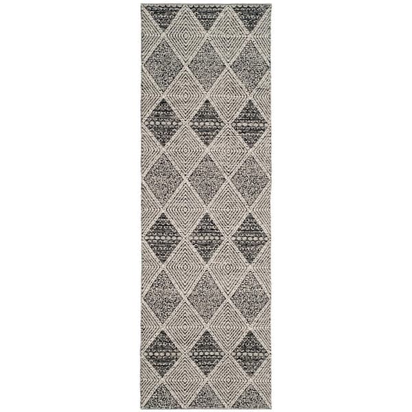 SAFAVIEH Montauk Black 2 ft. x 7 ft. Gradient Diamonds Geometric Runner Rug