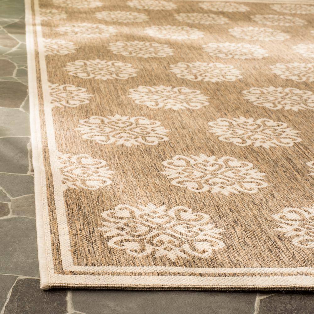 Beige and Cream Geometric 4' x 6' Indoor/Outdoor Area Rug