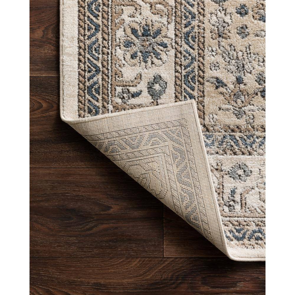 Elegant Ivory Oriental-Inspired Synthetic Area Rug 2'-8" x 7'-6"