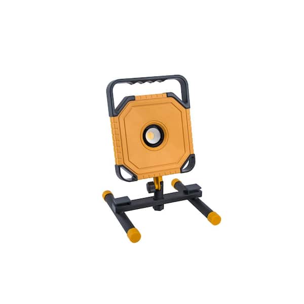 LUTEC 3500-Lumen Integrated LED Portable Work Light