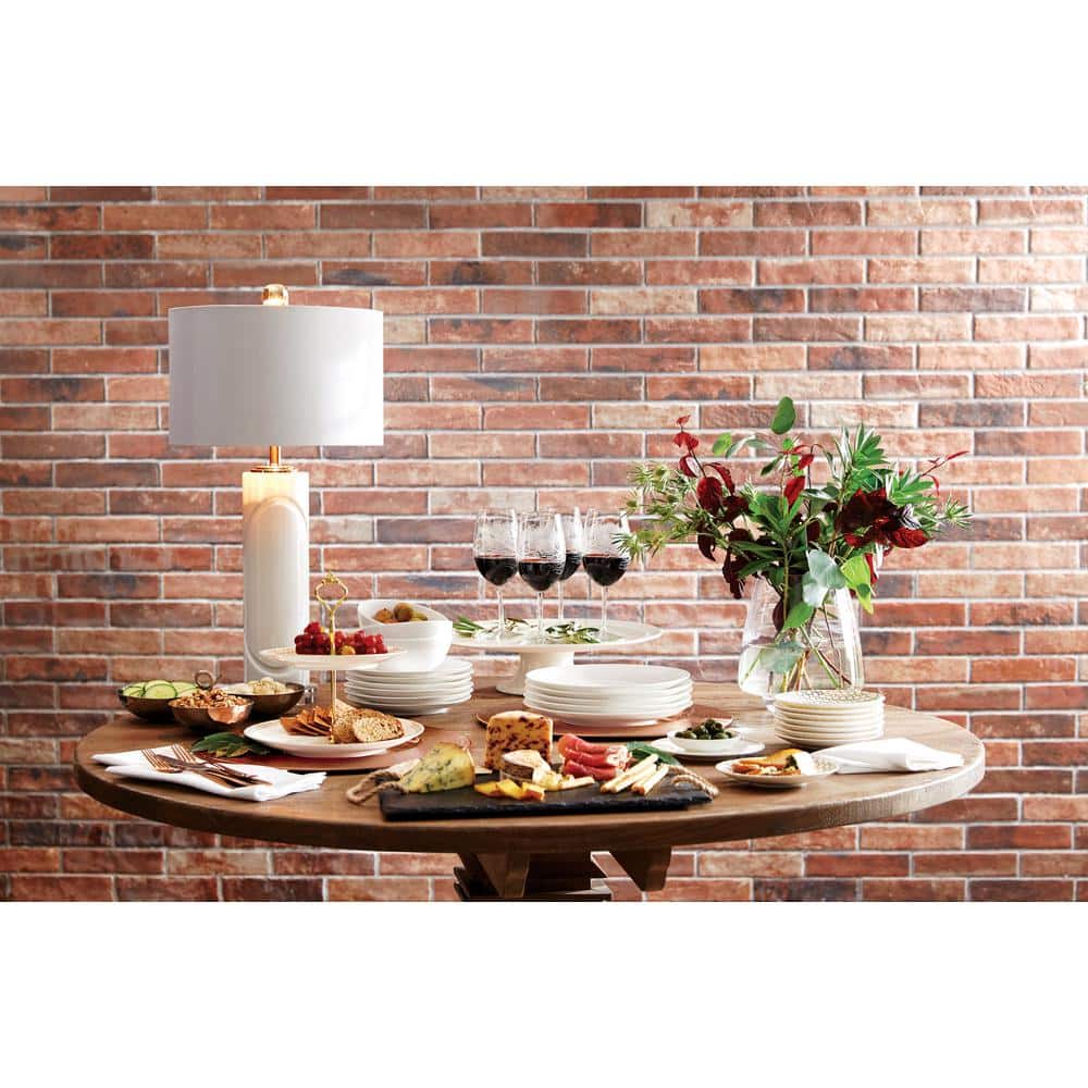 Translucent Peacock Feather Graphic Wine Glass Set