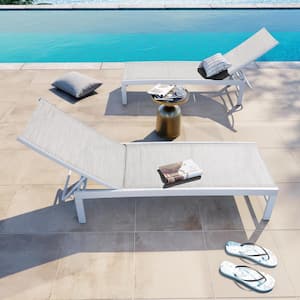 2-Pieces White Gray Aluminum Outdoor Chaise Lounge Chairs