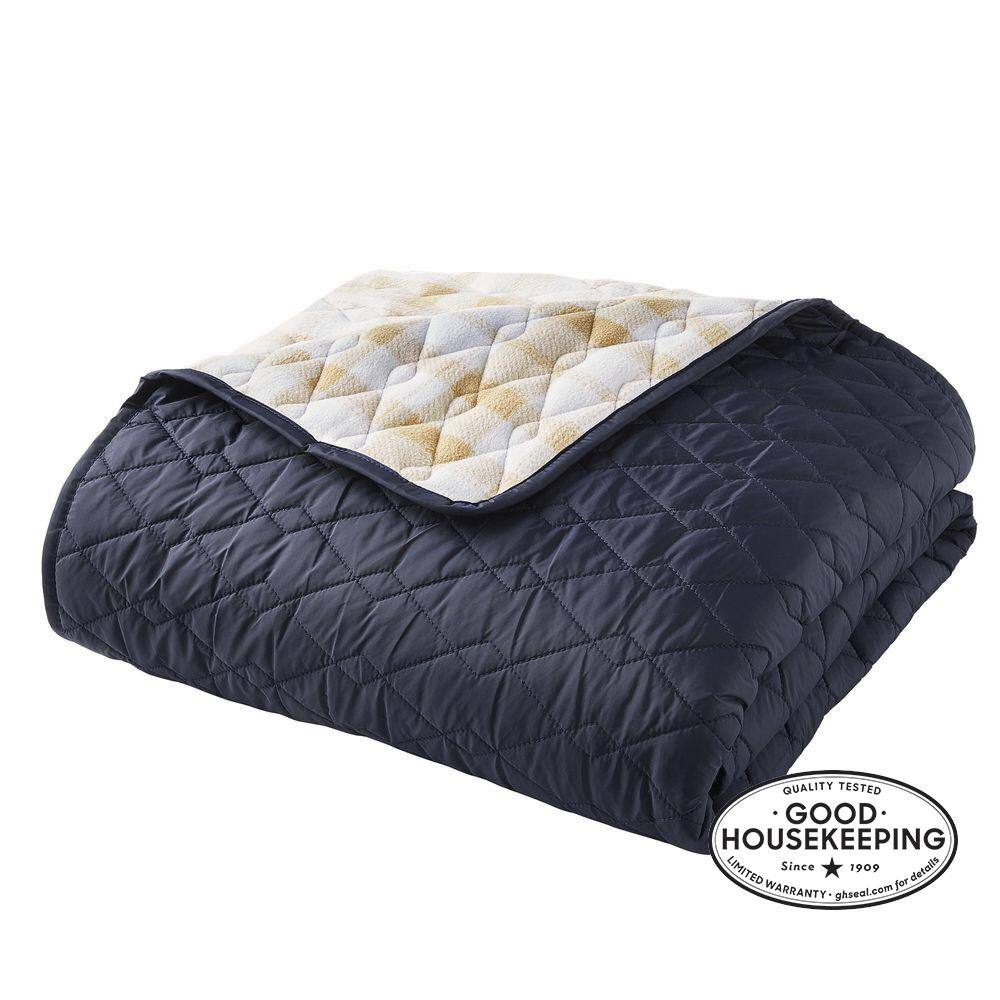 StyleWell Packable Navy and Khaki Plaid Fleece Outdoor Throw