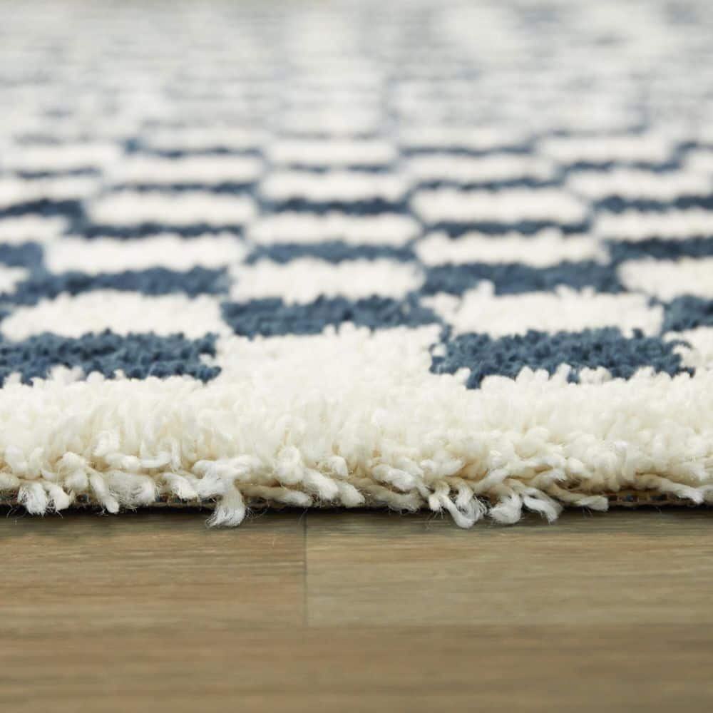 Himalaya-Inspired Luxe Navy Shag Area Rug 5' x 7'