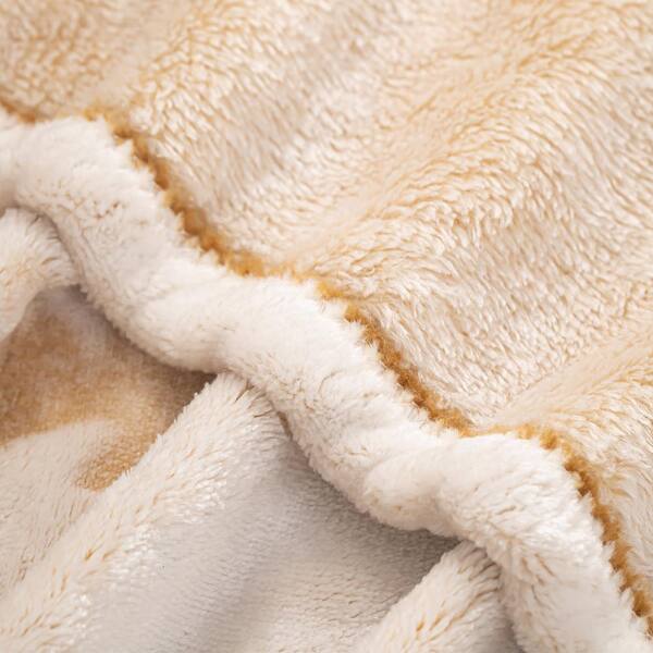 60 X 80 Fleece Sherpa Throw Blanket Cincinnati 