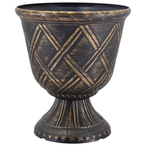 Arcadia Garden Products Lattice 10 in. W x 11 in. Brushed Gold Plastic Urn