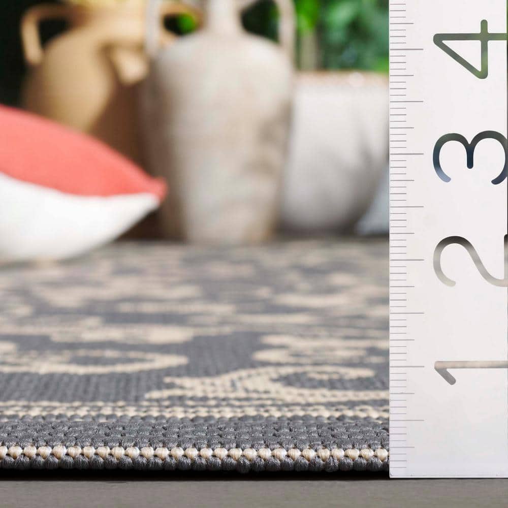 Grey and Natural Baroque Print Rectangular Synthetic Outdoor Rug
